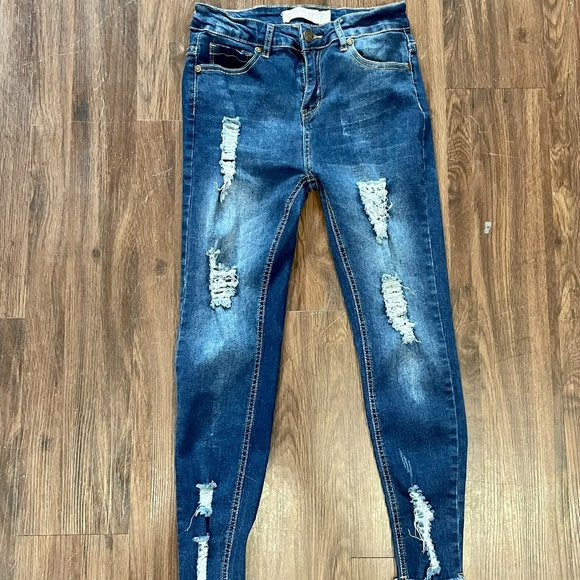 Washed Ripped Jeans - Picture 2 of 3